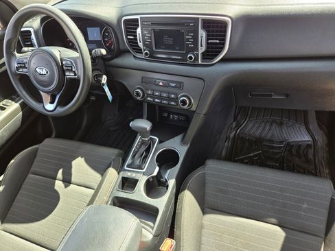 Used 2018 Kia Sportage LX FWD image 12