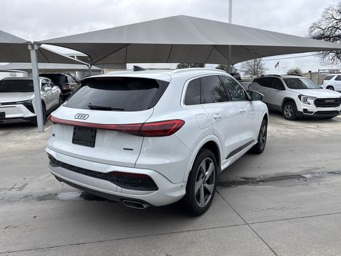 Used 2025 Audi Q5 Premium Plus image 4