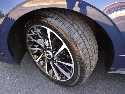 Used 2021 Hyundai Sonata Limited image 42