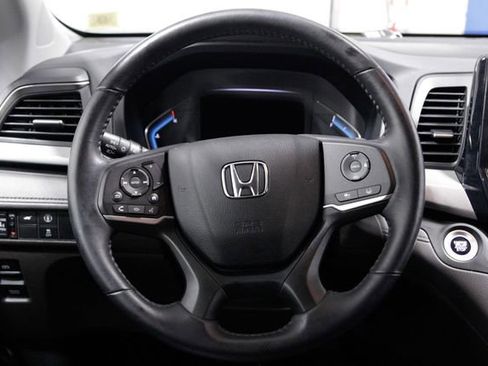 Certified 2023 Honda Odyssey EX-L image 17