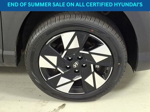 Certified 2025 Hyundai Kona SEL AWD/4WD image 9