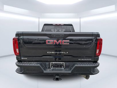 Used 2021 GMC Sierra 2500 Denali w/ Denali Ultimate Package