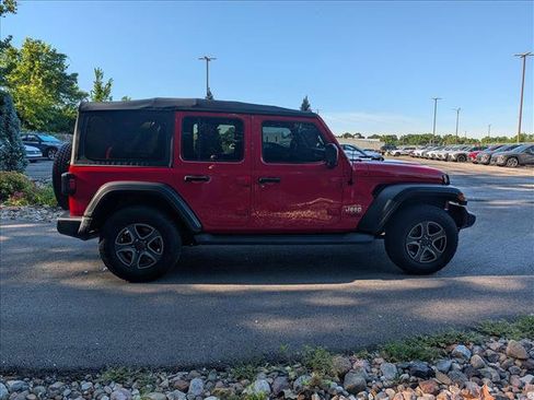 Used 2019 Jeep Wrangler Unlimited Sport S AWD/4WD image 6