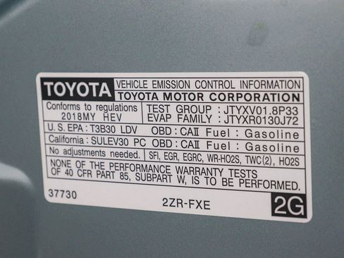 Certified 2018 Toyota Prius Two w/ Prius Two Safety Plus Package FWD image 31