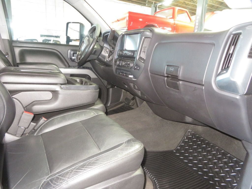 Used 2015 Chevrolet Silverado 1500 LT w/ All Star Edition AWD/4WD image 35