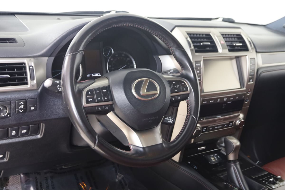 Used 2021 Lexus GX 460 w/ Accessory Package AWD/4WD image 6