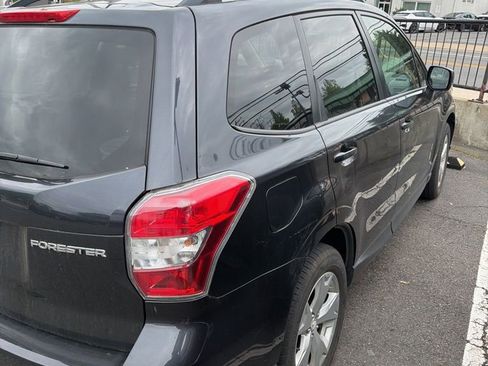 Used 2015 Subaru Forester 2.5i Premium w/ All-Weather Package AWD/4WD image 2