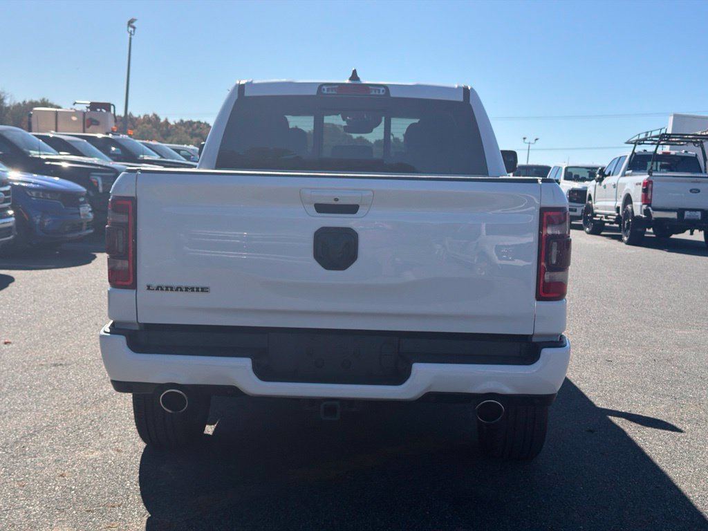 Used 2023 RAM 1500 Laramie AWD/4WD image 8