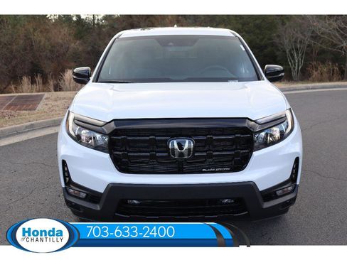 New 2026 Honda Ridgeline Black Edition image 2
