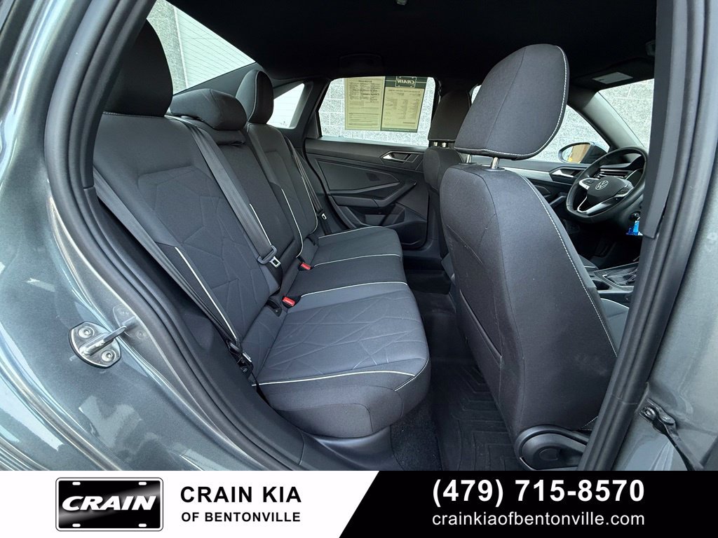 Used 2025 Volkswagen Jetta Sport FWD image 26