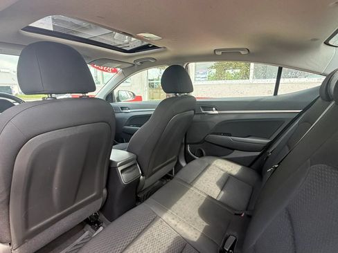 Used 2020 Hyundai Elantra Value Edition w/ Winter Weather Package FWD image 11