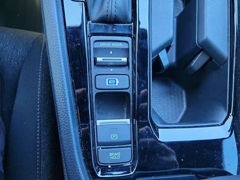 Used 2024 Honda Accord Sport image 32