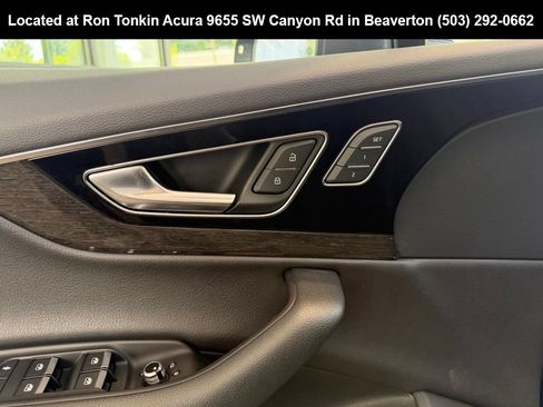 Used 2019 Audi Q7 3.0T Premium w/ Cold Weather Package AWD/4WD image 13