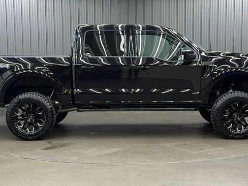 Used 2025 Ford F150 Lariat image 6