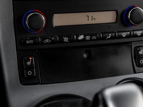 Used 2006 Chevrolet Corvette Coupe w/ Preferred Equipment Group image 25