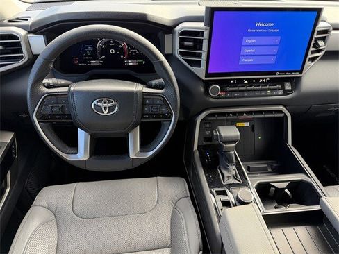 Used 2022 Toyota Tundra Limited image 13