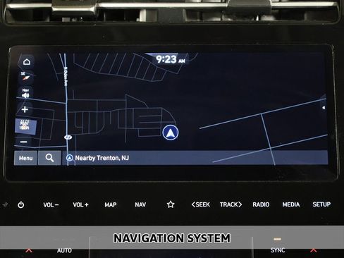 Certified 2023 Hyundai Tucson Limited AWD/4WD image 3