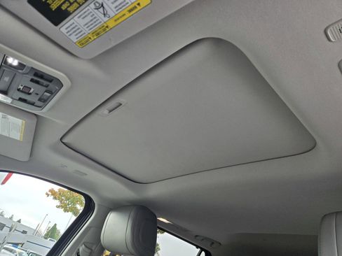 Used 2023 Toyota Sequoia Limited image 12