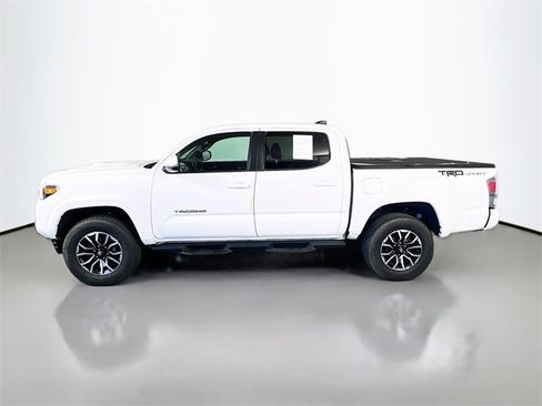 Used 2021 Toyota Tacoma SR5 image 4