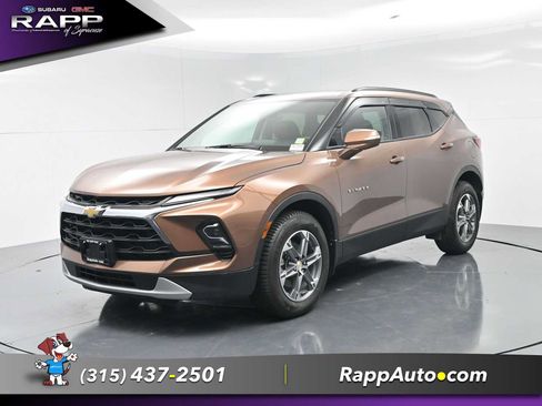 Used 2023 Chevrolet Blazer LT AWD/4WD image 19