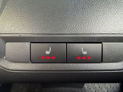 Used 2019 Volkswagen Jetta FWD image 20