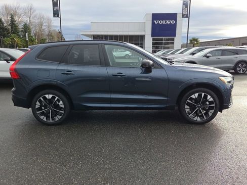 New 2026 Volvo XC60 B5 Plus w/ Protection Package Premier image 9