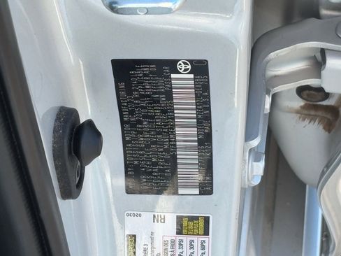 Certified 2024 Toyota Corolla SE Nightshade w/ SE Convenience Package image 31