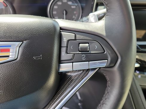 Used 2023 Cadillac XT6 Sport w/ Technology Package AWD/4WD image 25