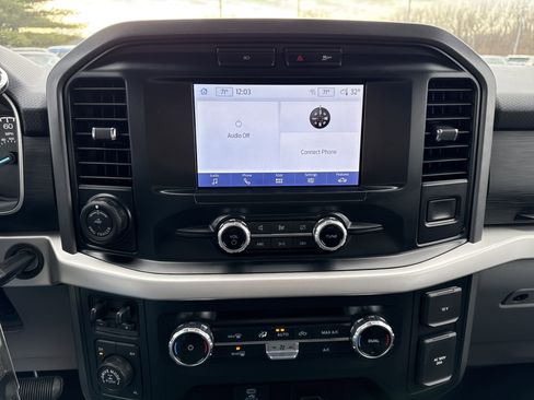 Used 2022 Ford F150 XLT w/ Trailer Tow Package image 21