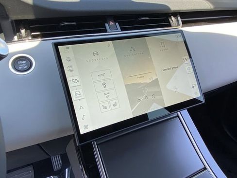 New 2026 Land Rover Range Rover Evoque S image 8