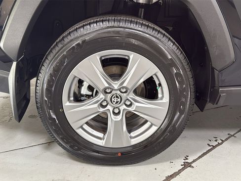 Certified 2025 Toyota RAV4 LE image 22