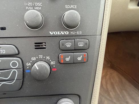 Used 2002 Volvo S60 2.4T image 26