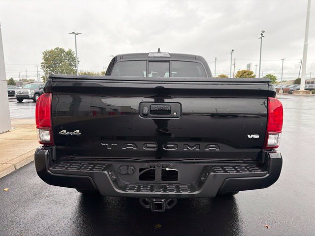 Used 2023 Toyota Tacoma SR AWD/4WD image 5