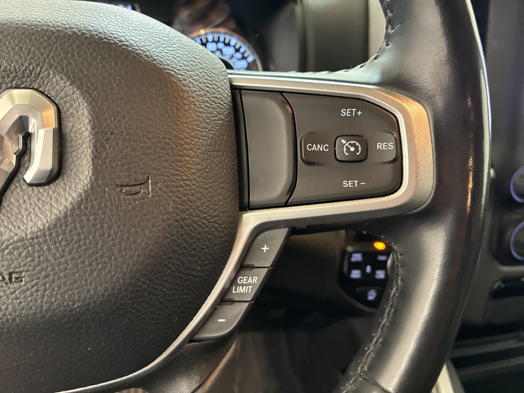Used 2022 RAM 1500 Big Horn AWD/4WD image 18