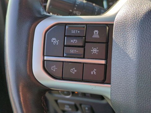 Used 2024 Ford Expedition Limited image 20