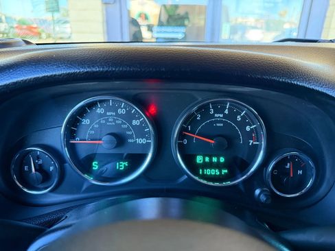 Used 2015 Jeep Wrangler Unlimited Sport w/ Quick Order Package 24S image 30