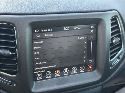 Used 2019 Jeep Compass Trailhawk w/ Leather Interior Group AWD/4WD image 46