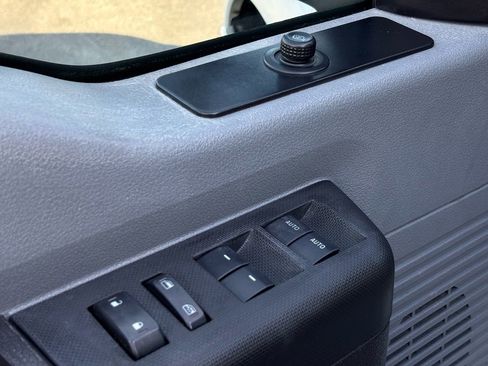 Used 2015 Ford F250 XL w/ Power Equipment Group image 15