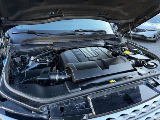 Used 2015 Land Rover Range Rover Sport Supercharged AWD/4WD image 26