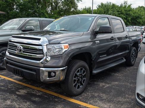Used 2016 Toyota Tundra SR5 w/ TRD Off Road Package AWD/4WD image 4