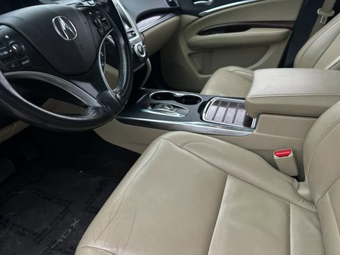 Used 2018 Acura MDX FWD image 12