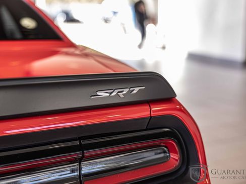 Used 2015 Dodge Challenger SRT Hellcat image 16