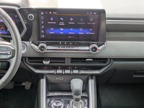 Certified 2024 Chevrolet Colorado Trail Boss w/ Technology Package image 19