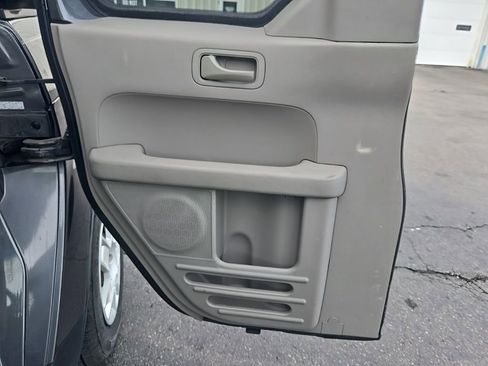 Used 2011 Honda Element LX image 23