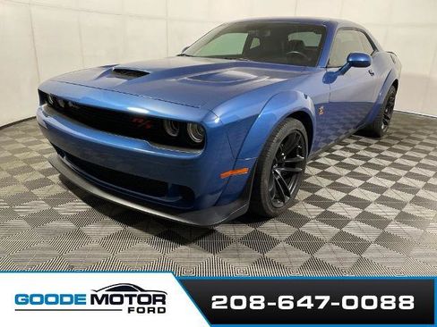 Used 2020 Dodge Challenger R/T Scat Pack RWD image 4