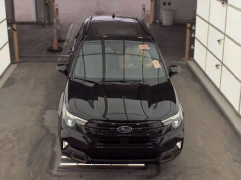 Used 2025 Subaru Forester Sport AWD/4WD image 2