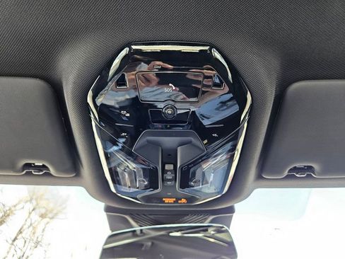 New 2026 BMW 540i xDrive image 18