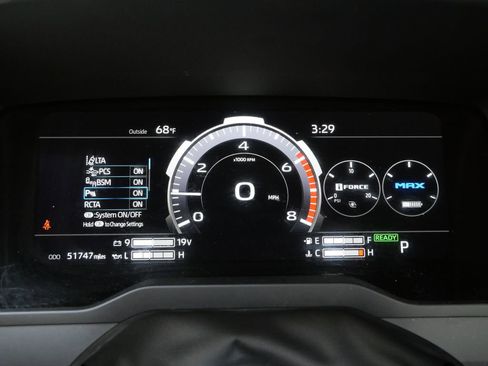 Used 2024 Toyota Sequoia Capstone AWD/4WD image 28