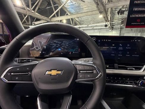 New 2026 Chevrolet Equinox LT w/ Convenience Package II image 9