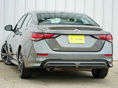 Used 2021 Nissan Sentra SR image 5